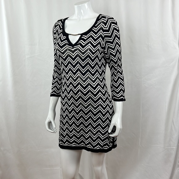 White/Black sweater size L - Picture 5 of 7